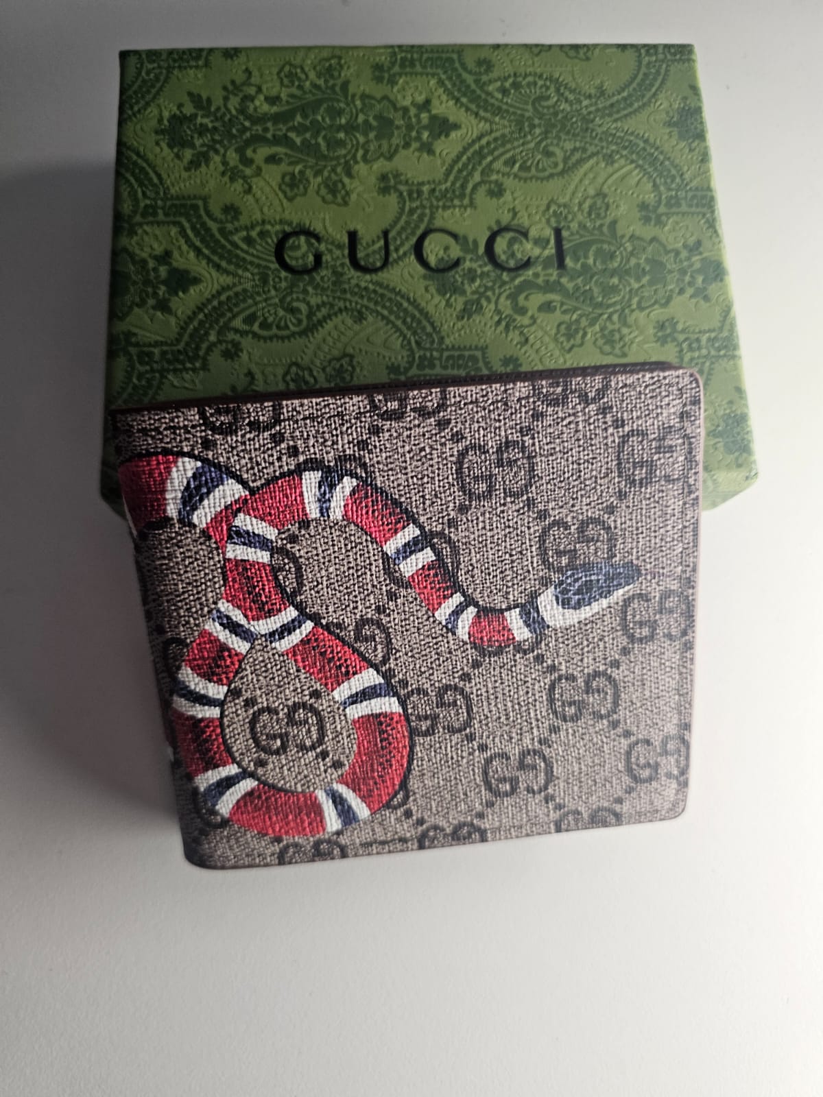 Gucci KingSnake White